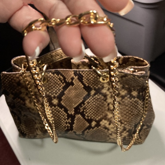 Michael Kors Cynthia Python Embossed Leather Satchel/Crossbody EXCELLENT COND - Picture 12 of 12